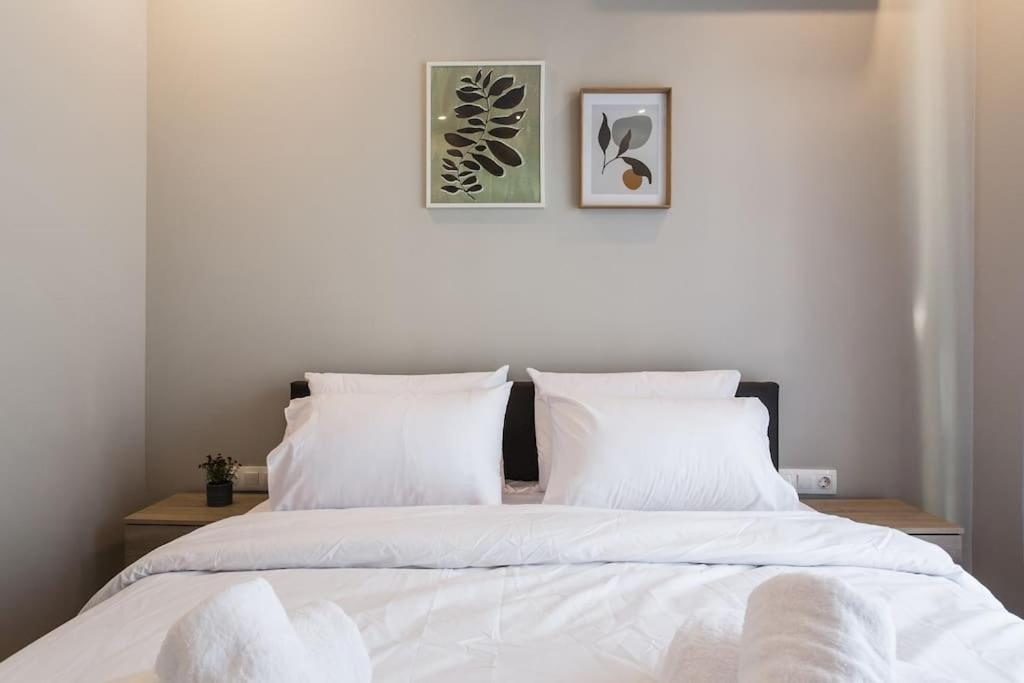 Piraeus Deluxe 2Bdr Apt - Near Metro And Port Ngoại thất bức ảnh